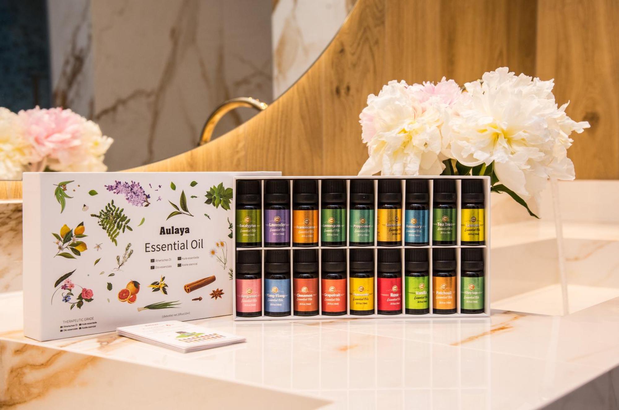 Hotel Bristol Palace Genova Esterno foto The photo displays a collection of essential oils arranged neatly in a box. The set includes several small bottles, each labeled with different colors representing various fragrances. The box features attractive illustrations of herbs and plants, emp