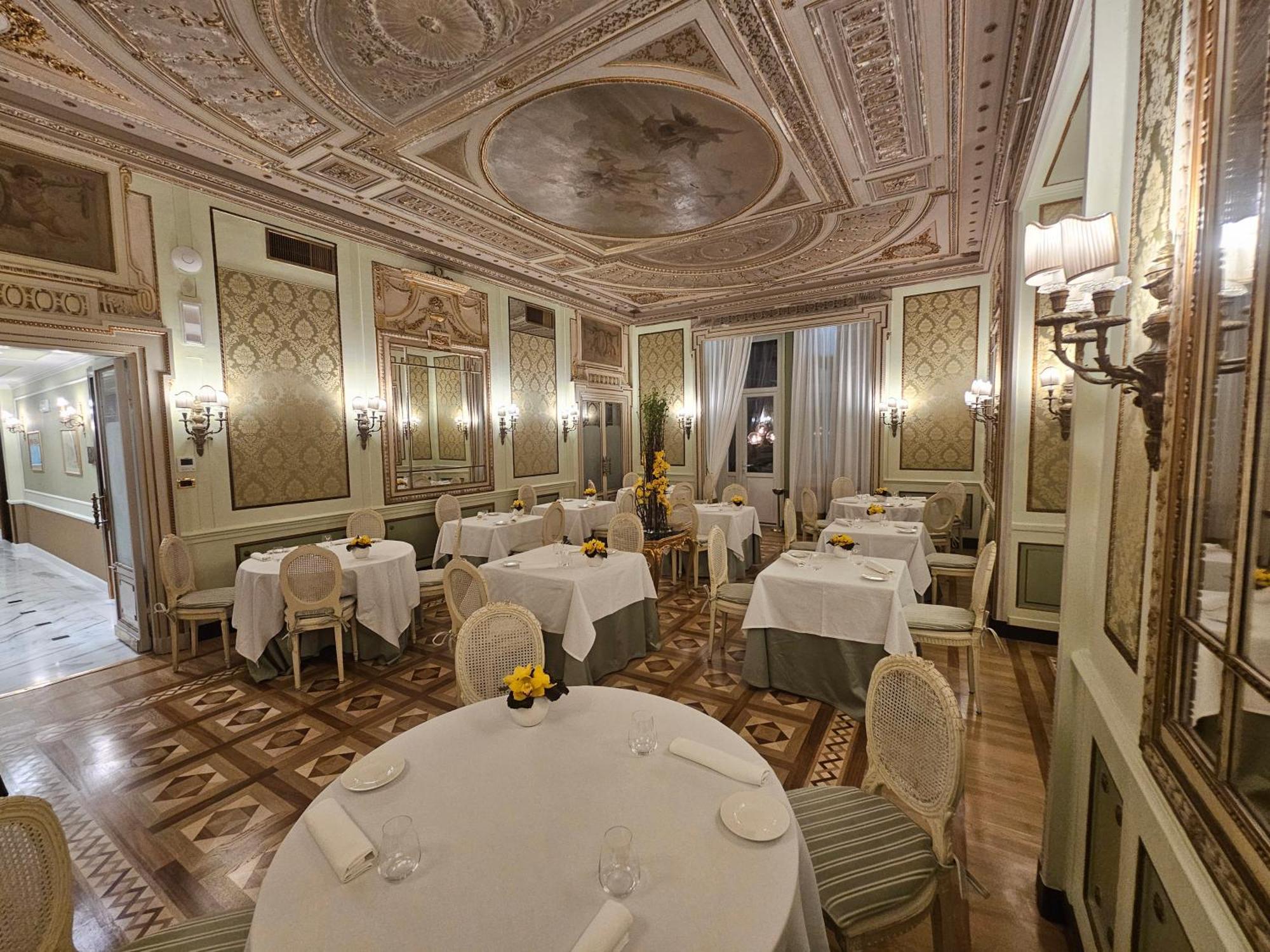 Hotel Bristol Palace Genova Esterno foto